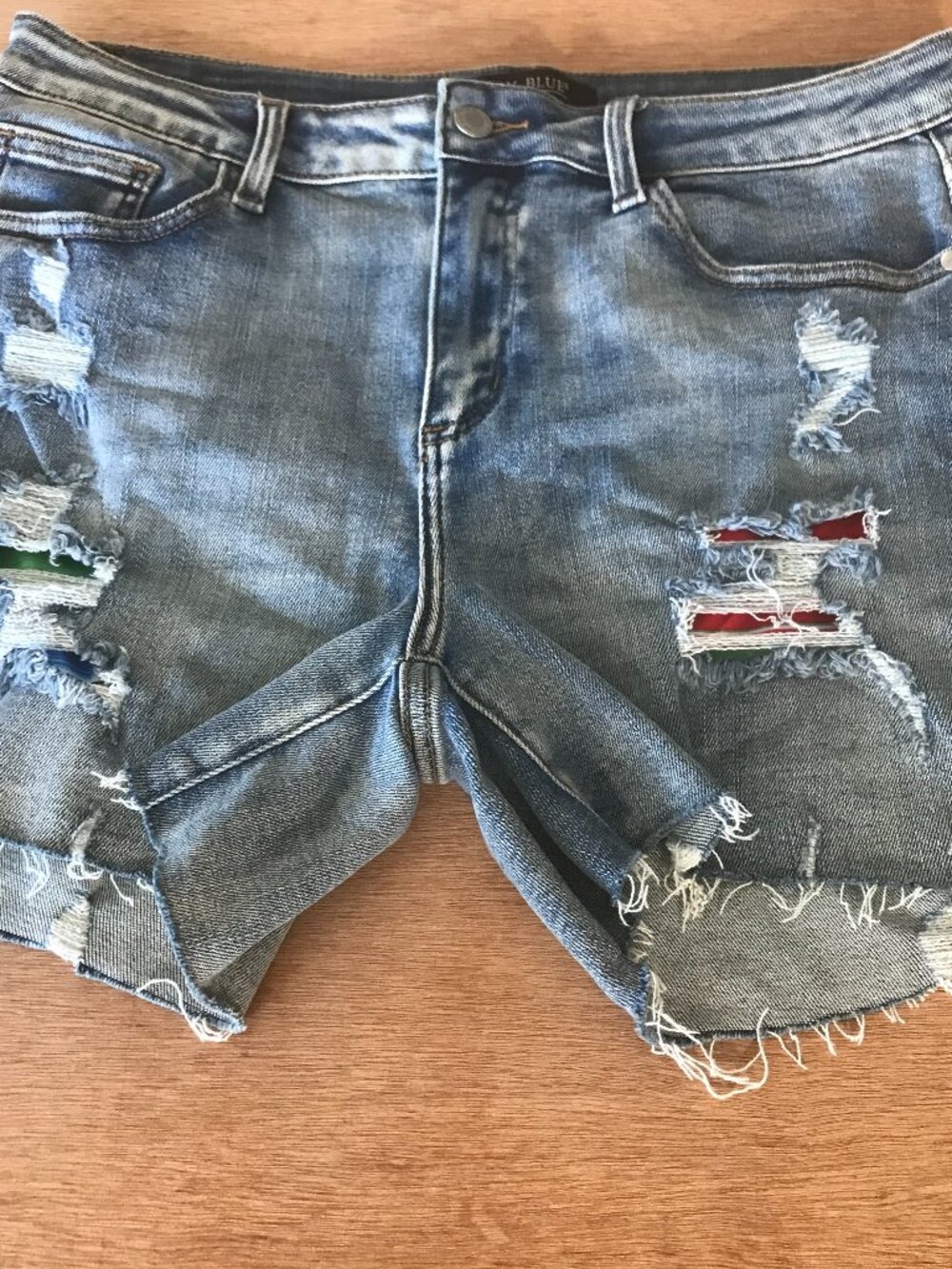 Judy Blue Serape Patch Cut Off Shorts Women L Blue Distressed High Rise Raw Hem